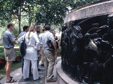 Seminar Bronze tour in Union Square, flagpole